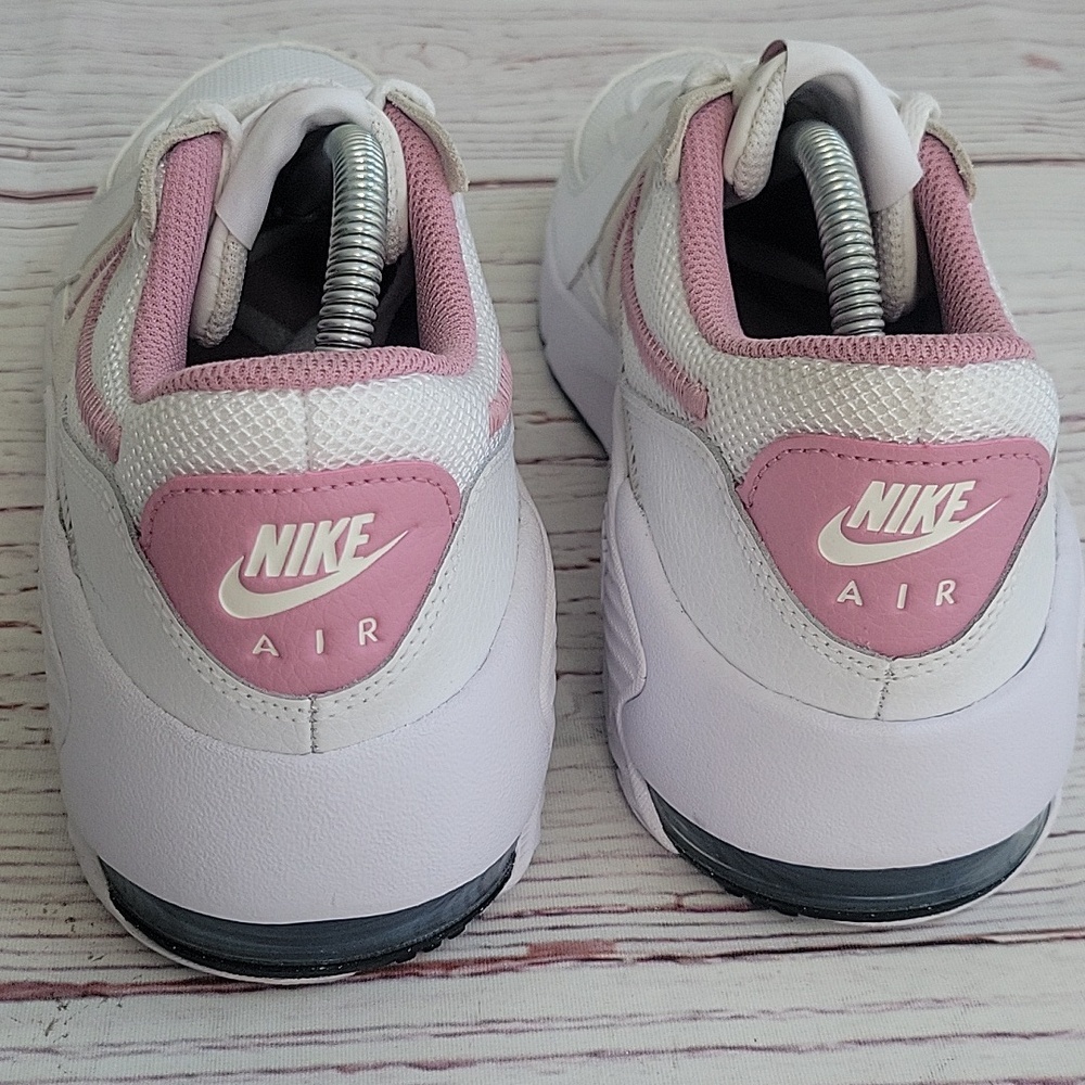 NIKE AIR MAX EXCEE GS White Elemental Pink Women's Size 8 - Picture 10 of 12